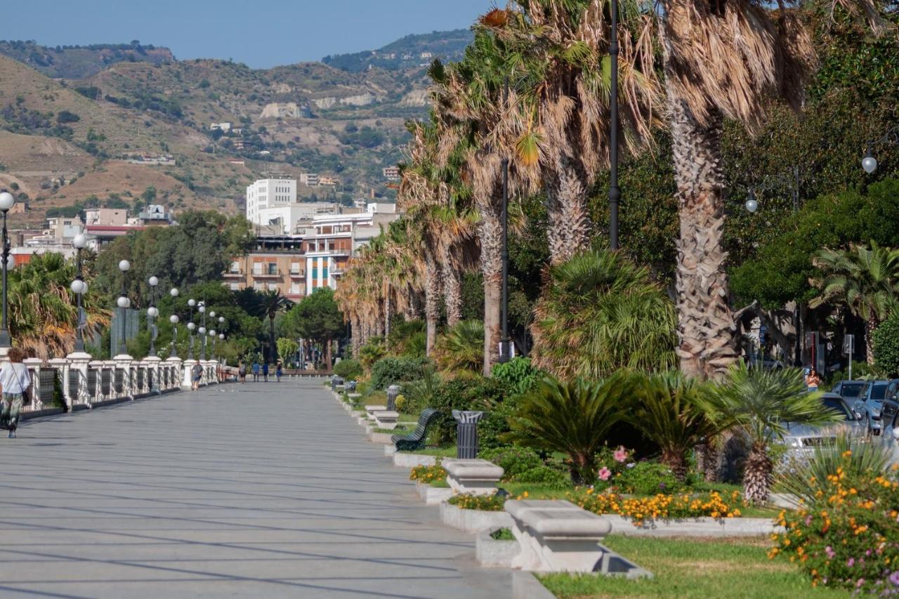 B&B I Bronzi Reggio Calabria Exterior foto